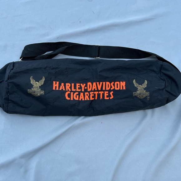 Harley-Davidson cigarettes Black small Duffel Bag with Orange Logo - Picture 1 of 2